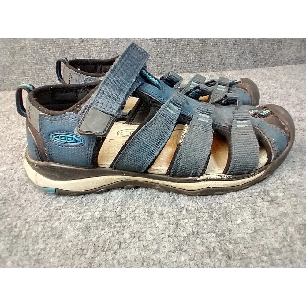 Keen Kids Seacamp II CNX Blue Black Outdoor Sandals Size 3 US NO LACES